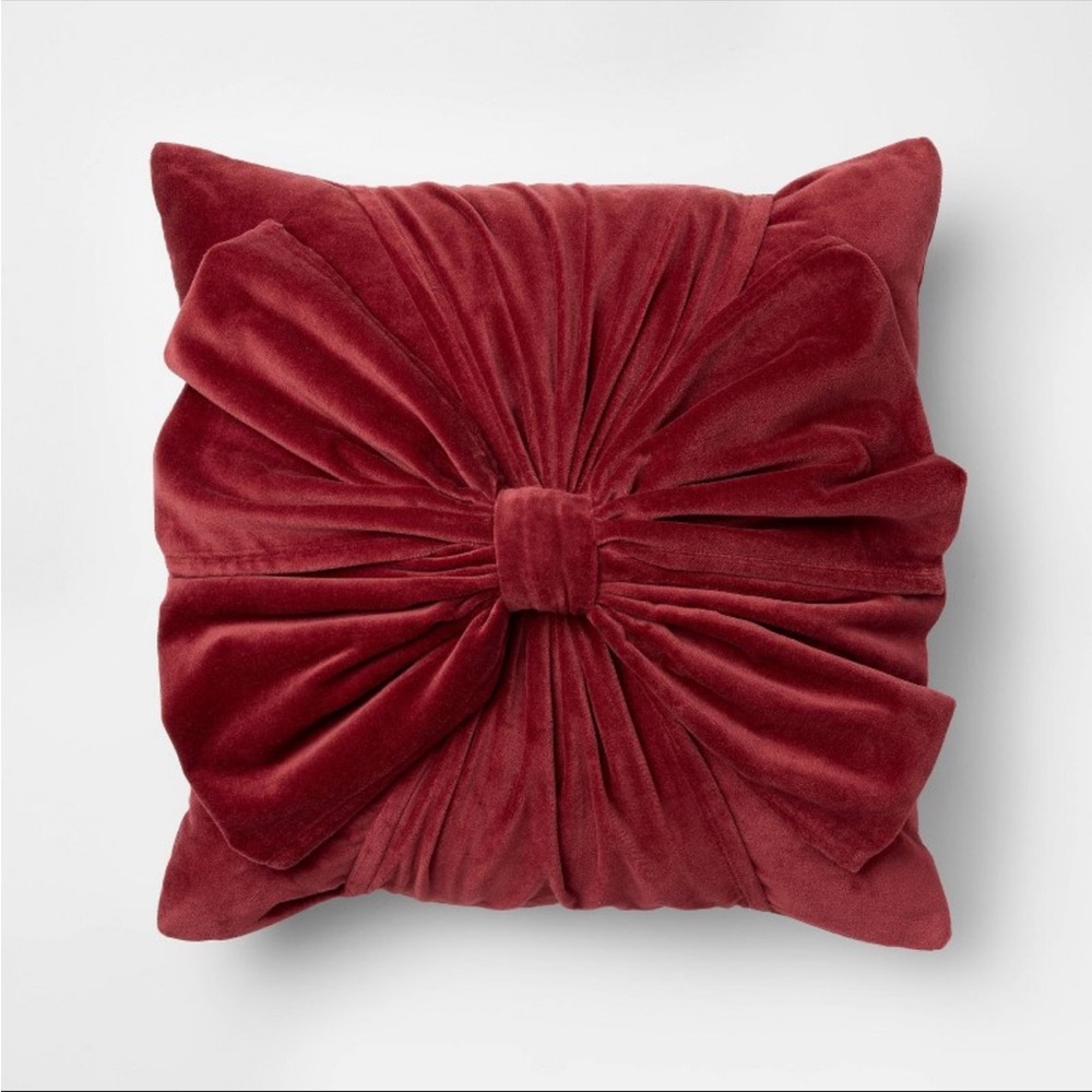 20x20”‎ VELVET BOW THROW PILLOW BURGUNDY STUDIO MCGEE